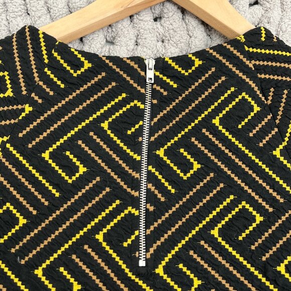 W5 Black Geometric (Yellow & Tan) Print 3/4 Length Flared-Sleeve Top Size Medium - Picture 6 of 13